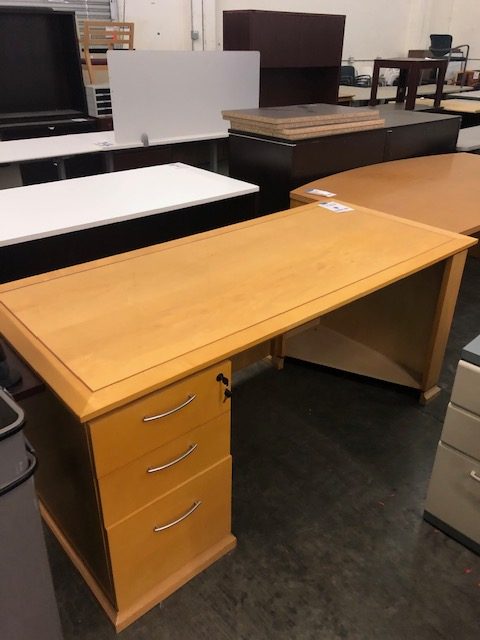 Desks and Credenzas – Desk Depot l Office Furniture l Mountain View, CA